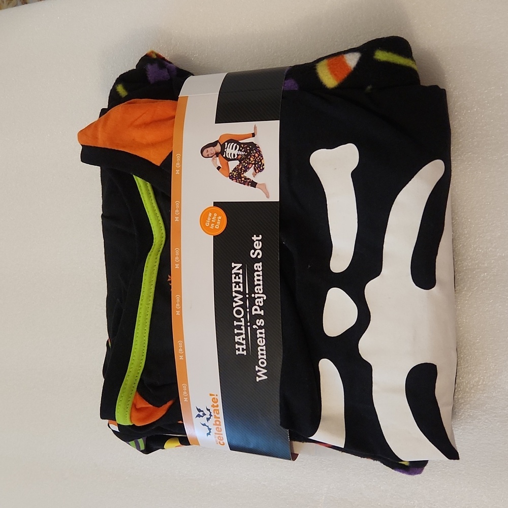 Halloween women's pajama set